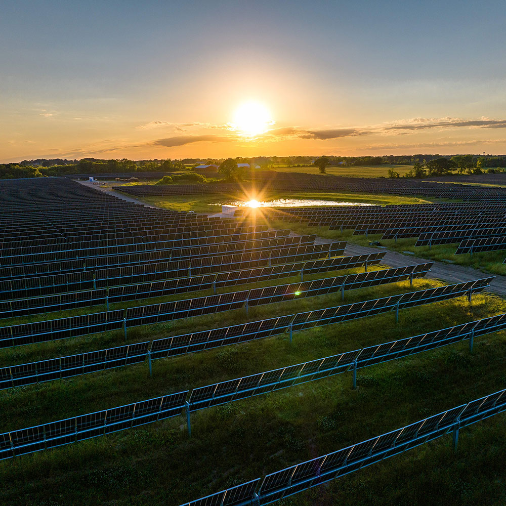 Sun setting over Paris Solar-Battery Park.