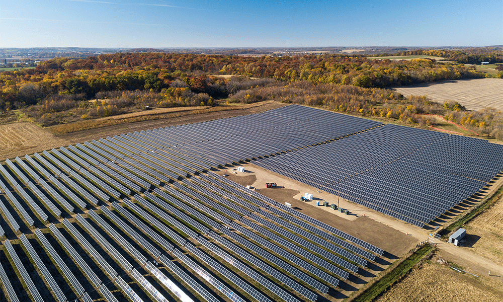 Vista por drones de Strix Solar en Fitchburg, Wisconsin.